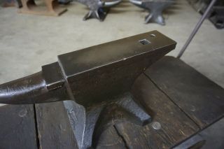 NEAR 70 lb.  FISHER & NORRIS Blacksmith Anvil Iron 8