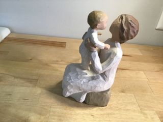 2001 Willow Tree Figurine Grandmother By Susan Lordi