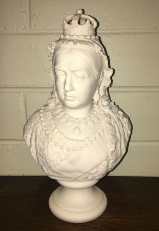 Rare Parian Bust Queen Victoria - Robinson & Leadbeater 1897 R&l 9 & 3/4 Inches