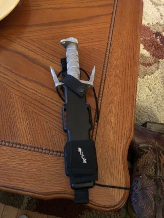 Buck 184 Buckmaster Authentic Survival Knife With Sheath