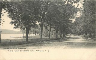 A View Of Lake Boulevard,  Lake Mahopac,  York Ny 1907