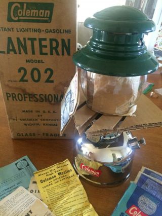 Coleman 202 The Professional lantern - 11