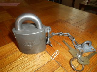 Military High Security Padlock.  Sargent And Greenleaf.  Model 826c