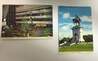 2 Vintage 1977 Postcards Houston,  Texas Sam Houston Monument,  Hyatt Regency C - 1