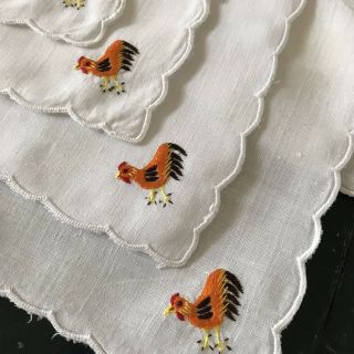 Set Of 20 Vintage Madeira Linen Cocktail Napkins W/ Embroidered Roosters