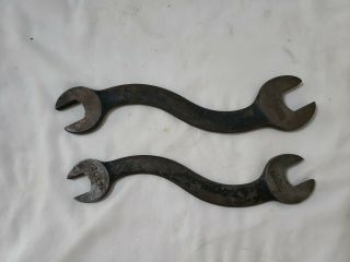 Vintage 2 Pc Billings Usa Curved " S " Shaped Wrenches