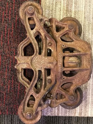 Antique Stowell Mfg Co.  Cast Iron Hay Trolley Barn Pulley