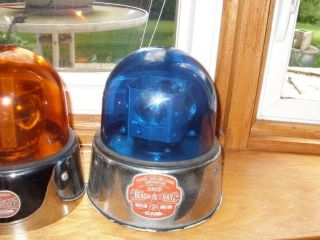 Federal Sign & Signal Corp.  Junior Beacon Ray Bubble Light Model 15 A Emergency