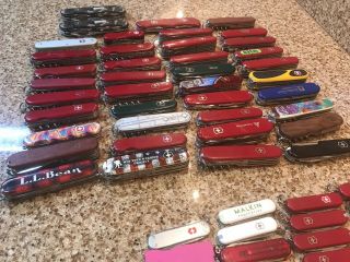 TSA Confiscated Victorinox And Wenger Knives Over 13.  14 Lbs Various Sizes. 11