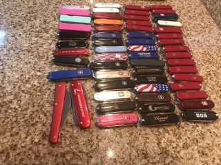 TSA Confiscated Victorinox And Wenger Knives Over 13.  14 Lbs Various Sizes. 12