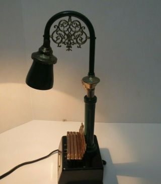 Vintage Swank Hyde Park London Street Light W/bench Desk Lamp 13.  5 "