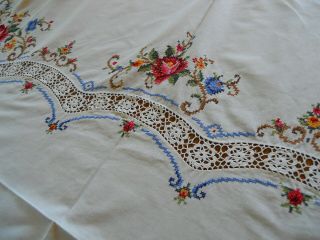 LARGE VINTAGE CROSS STITCH AND LACE TABLECLOTH,  82 