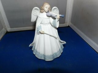 Lladro Angelic Violinist Figure
