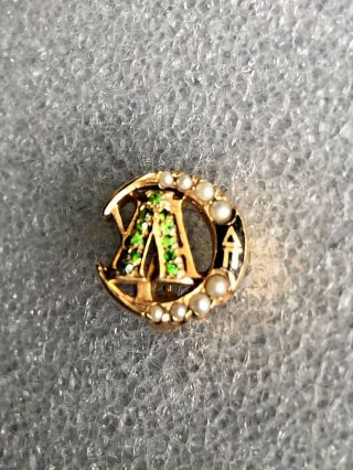 14k Solid Gold Lambda Chi Fraternity Pin W/seed Pearls & Green Gems