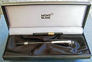 Montblanc Starwalker Black & Platinum Fountain Pen
