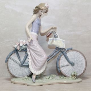 Lladro Figurine 5272 No Box Biking In The Country