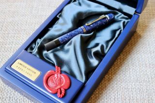 Pelikan Limited Edition 1935 Lapis Blue Fountain Pen - Fine Nib