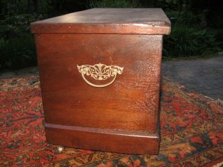 ANTIQUE SOLID WALNUT LIFT TOP CHEST TOOL BOX BRASS HANDLES 1800s - 1900 5