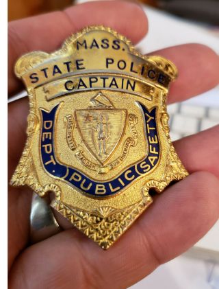 Old Obsolete Massachusetts Police Captain Badge Law Enforcement 34