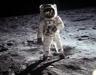 Buzz Aldrin Apollo 11 Astronaut On The Moon - 11x14 Nasa Photo (lg - 079)