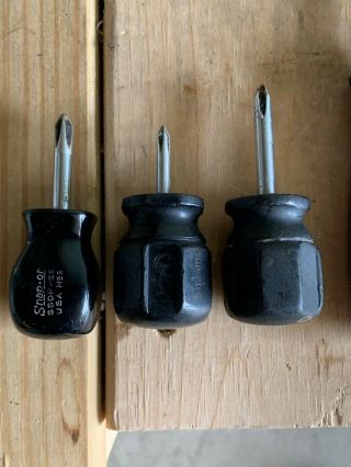 5 VINTAGE SNAP - ON PHILLIPS SCREWDRIVERS DIFFERENT SIZES ALL MARKED FEW OCTO GRIP 2