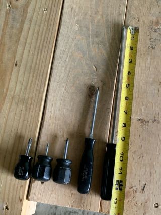 5 VINTAGE SNAP - ON PHILLIPS SCREWDRIVERS DIFFERENT SIZES ALL MARKED FEW OCTO GRIP 4
