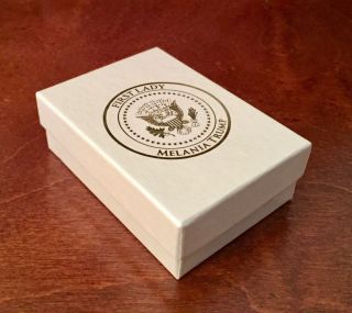 First Lady MELANIA TRUMP Presidential Seal Brooch - President Trump White House 4