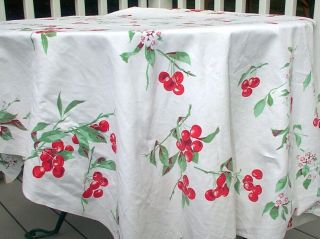 Vintage Print Tablecloth Cherries Red White Green 2