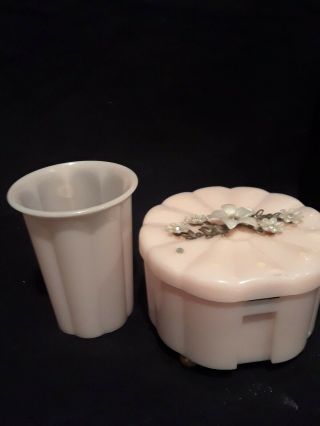 Vintage 40 ' s 50 ' s Light Pink Vanity Menda Bath 2 Piece Cup & Powder Puff Box 2