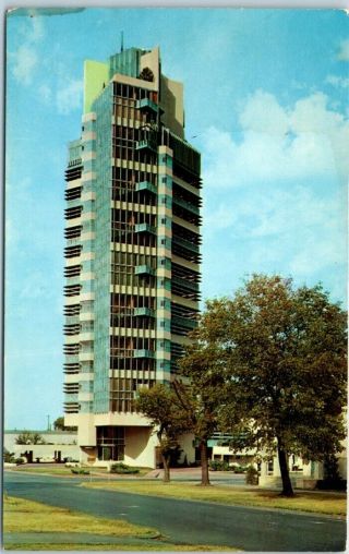 Bartlesville,  Oklahoma Postcard Price Tower Frank Lloyd Wright Building C1950s