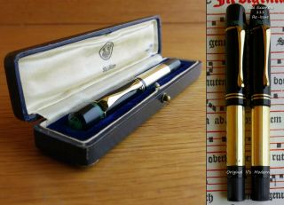Pelikan 111.  585 14CT Solid Gold Fountain Pen 1930s.  14C Full Flex Nib.  Boxed 2