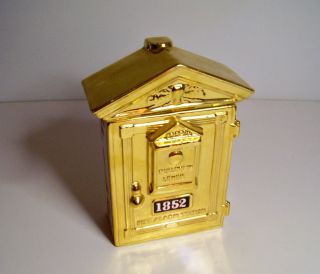 Rare Gold Lionstone1852 Whiskey Gamewell Fire Alarm Box Decanter 1982