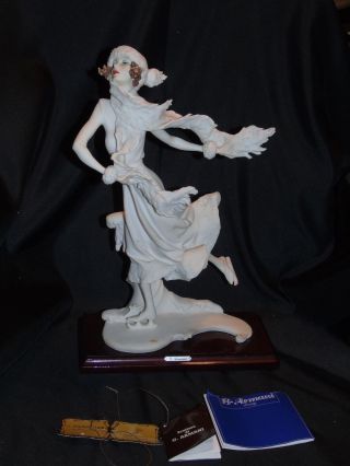 Giuseppe Armani Figurine 0542 - F Lady Woman Skating Statue Rare