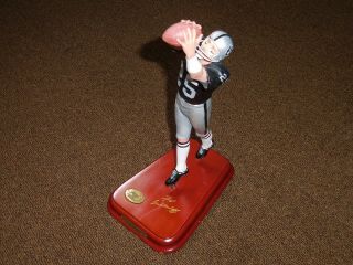 Danbury Fred Biletnikoff Oakland Raiders Nfl Figurine