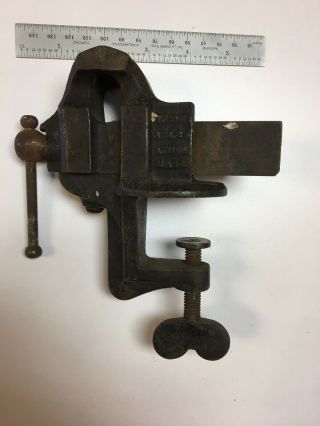 Athol Machine Co No.  1 Machinist Vice Pat 1871