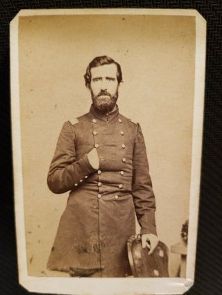 Early Civil War Soldier Cdv From J.  E.  Mcclees,  Philadelphia.