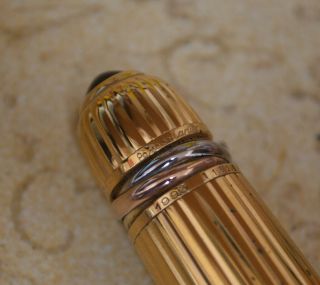 1993 Pasha de Cartier Fountain Pen in Burgundy / Gold Plated Godron cap 3