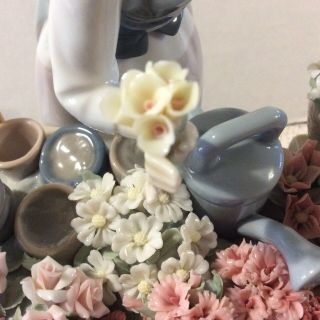Lladro Spain Porcelain Flowers of The Season Figurine w/ Base 1454 11