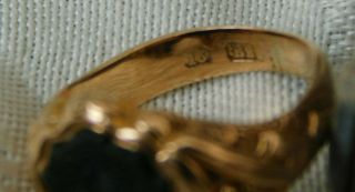 Georgian ? 15ct Gold Intaglio Heraldic Family Crest Carved Seal Ring 3