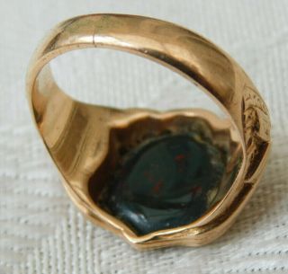 Georgian ? 15ct Gold Intaglio Heraldic Family Crest Carved Seal Ring 5