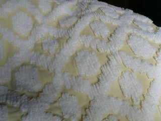 Vintage Pastel Yellow Chenille Bedspread full - size w/ white pom fringe 8