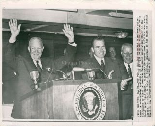 1958 Wire Photo Politics President Eisenhower Richard Nixon Ny Cordiner 8x10