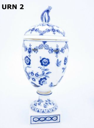 A very unusual urns 286 - Blue Fluted - Royal Copenhagen 11