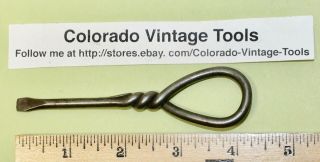 Vintage 4 1/2” Twisted Wire All Metal Flat Tip Screwdriver Tool / $5 To Ship