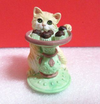 Lenox Miniature Victorian Cat With Cupcakes Kitty Kitten Thimble
