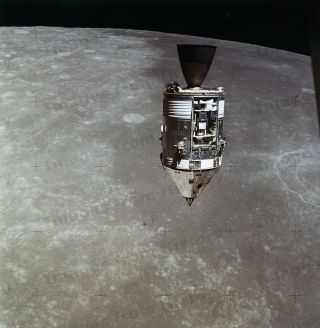 8x10 Print Nasa Apollo 15 Command Service Module Moon Orbit 1971 5500695