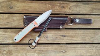 Broken Oak knives next gen style A2 bushcraft knife 2