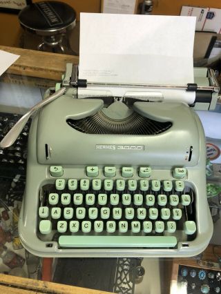 1962 HERMES 3000 Typewriter with Case 3