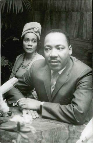 Dr Martin Luther King,  With His Wife Coretta In Stockholm - Vintage Photo