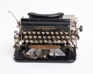 Imperial Model D Typewriter 3